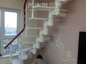  楼梯顶部异形设计效果图——打造别样空间，提升生活品质 楼梯顶部异形设计效果图片